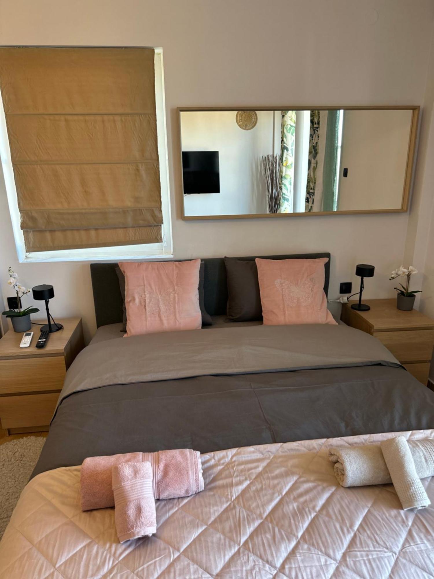Νεάπολη Apartment ลาริซา ภายนอก รูปภาพ