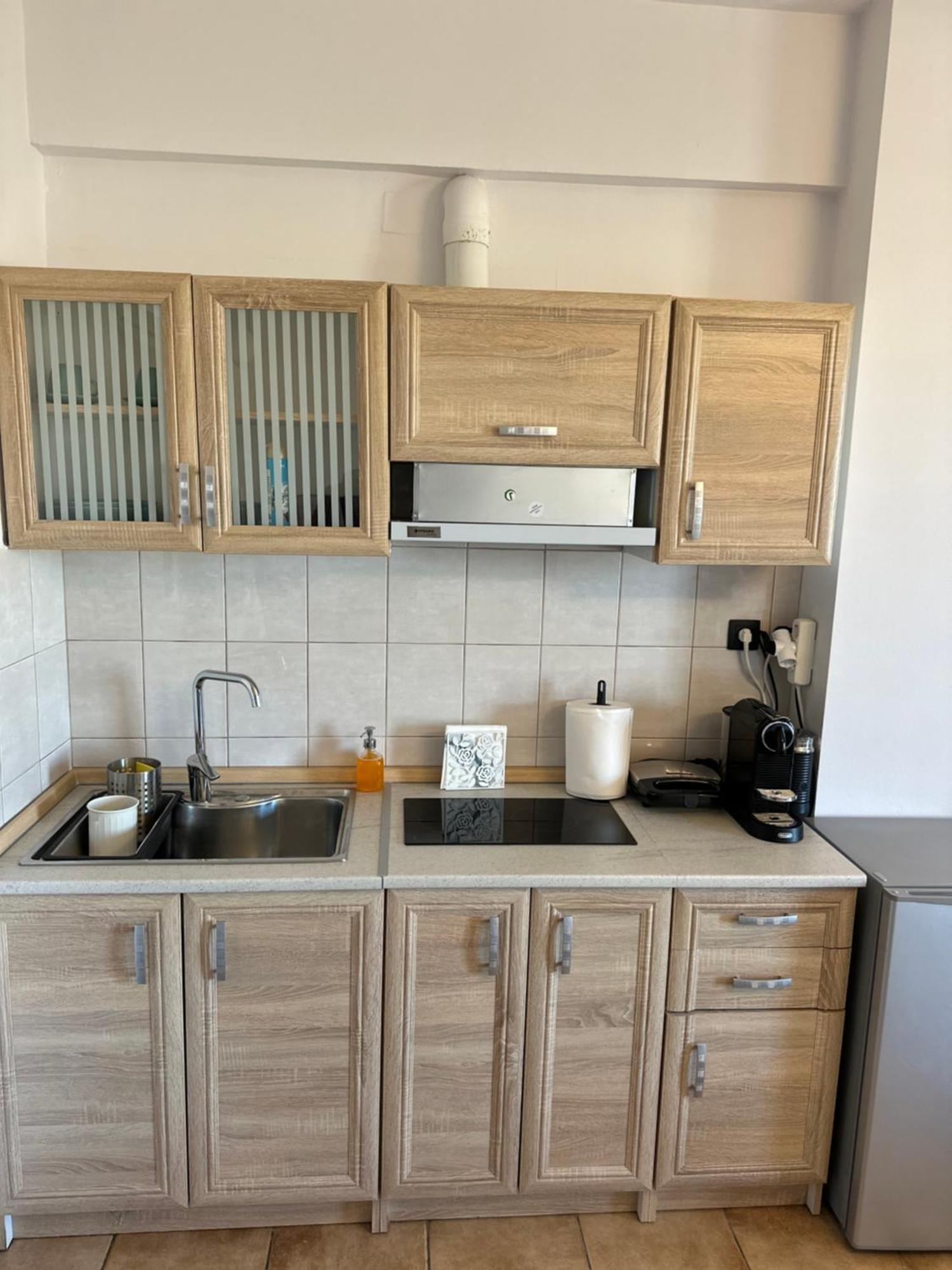 Νεάπολη Apartment ลาริซา ภายนอก รูปภาพ