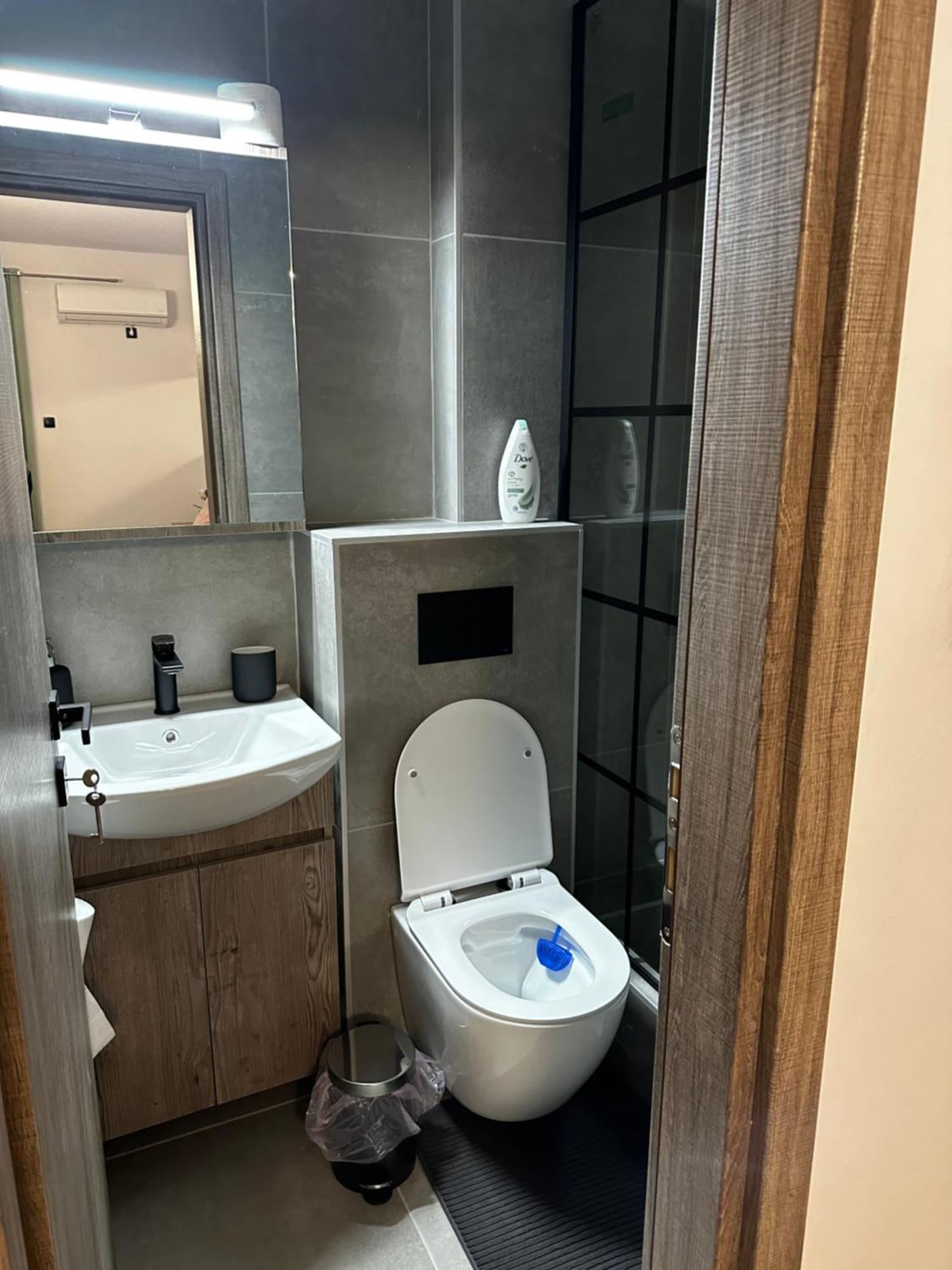 Νεάπολη Apartment ลาริซา ภายนอก รูปภาพ